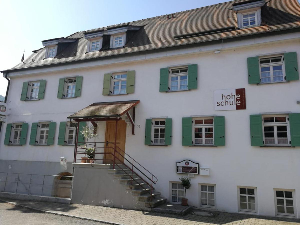 Hotel Hohe Schule Bad Ueberkingen Exterior photo